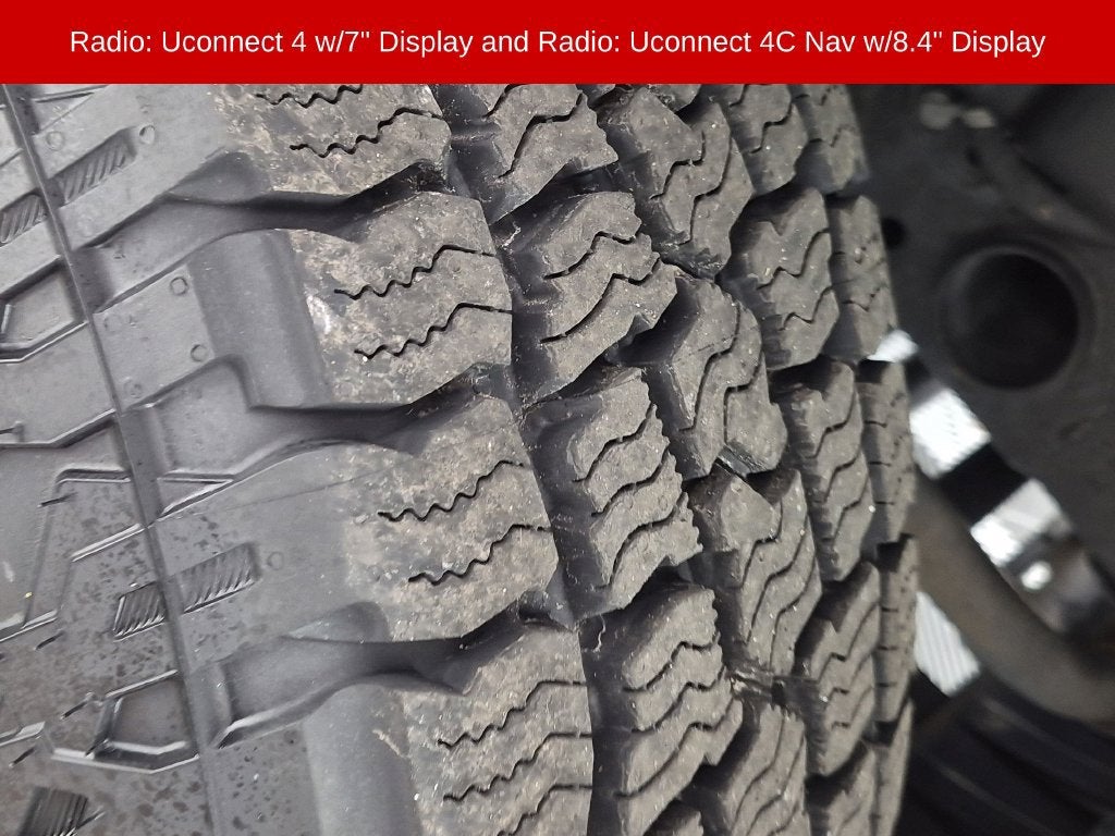 2021 Jeep Wrangler Willys - Photo 13