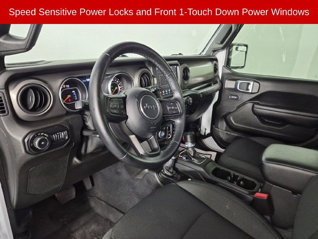 2021 Jeep Wrangler Willys - Photo 16