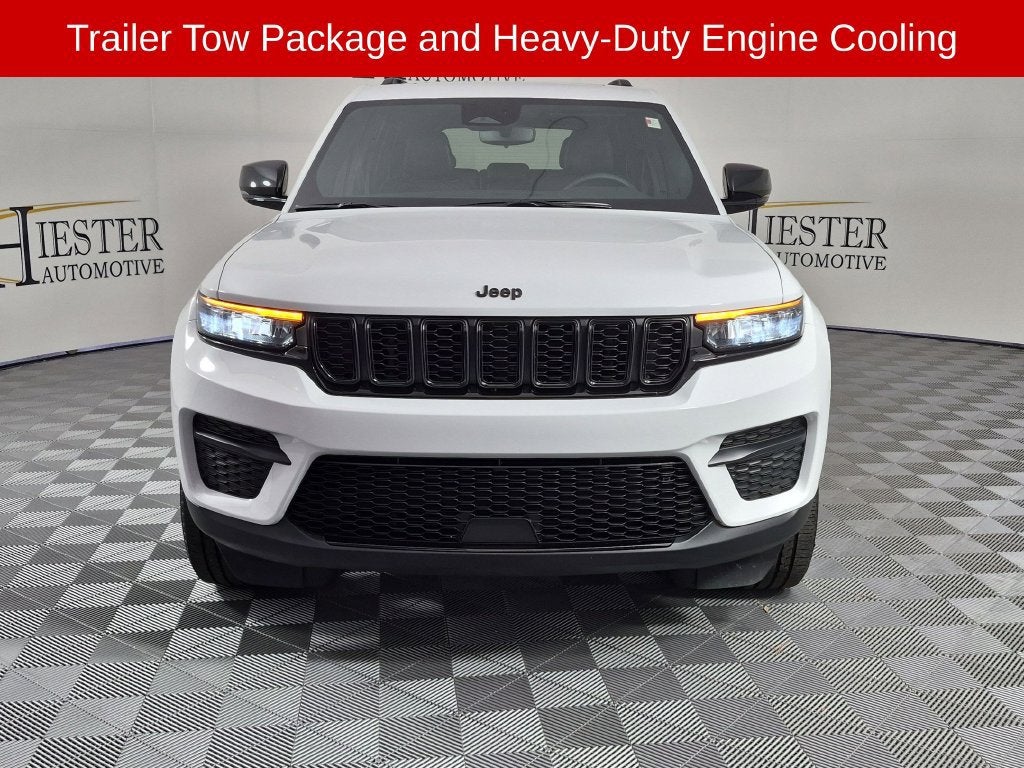 2024 Jeep Grand Cherokee Altitude - Photo 11