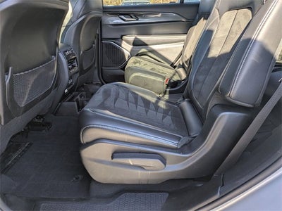 2022 Jeep Grand Cherokee L Altitude