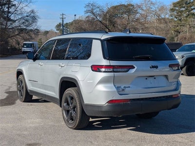 2022 Jeep Grand Cherokee L Altitude