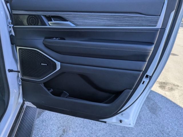 2024 Jeep Wagoneer L Series III