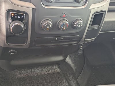 2024 RAM 1500 Classic Tradesman Crew Cab 4x2 5'7" Box