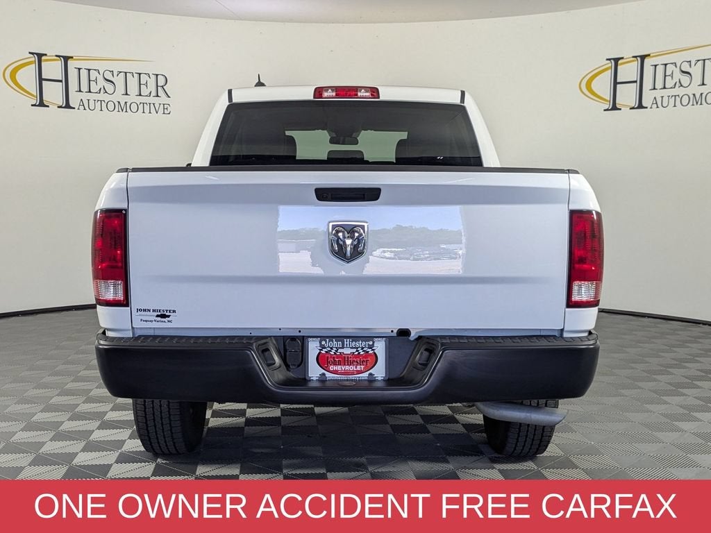2024 RAM 1500 Classic Tradesman Crew Cab 4x2 5'7" Box