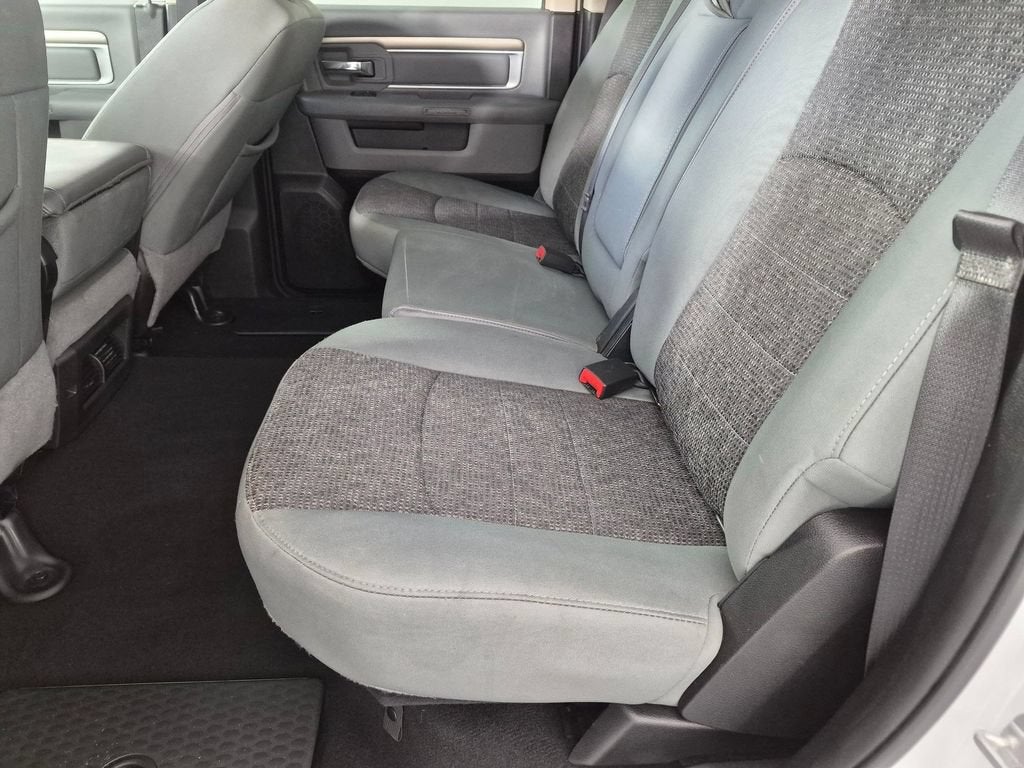 2018 RAM 1500 Lone Star Crew Cab 4x4 5'7" Box