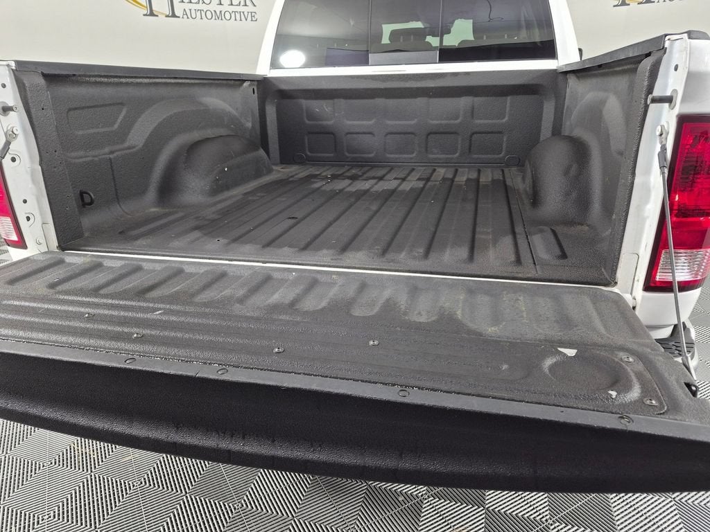 2018 RAM 1500 Lone Star Crew Cab 4x4 5'7" Box