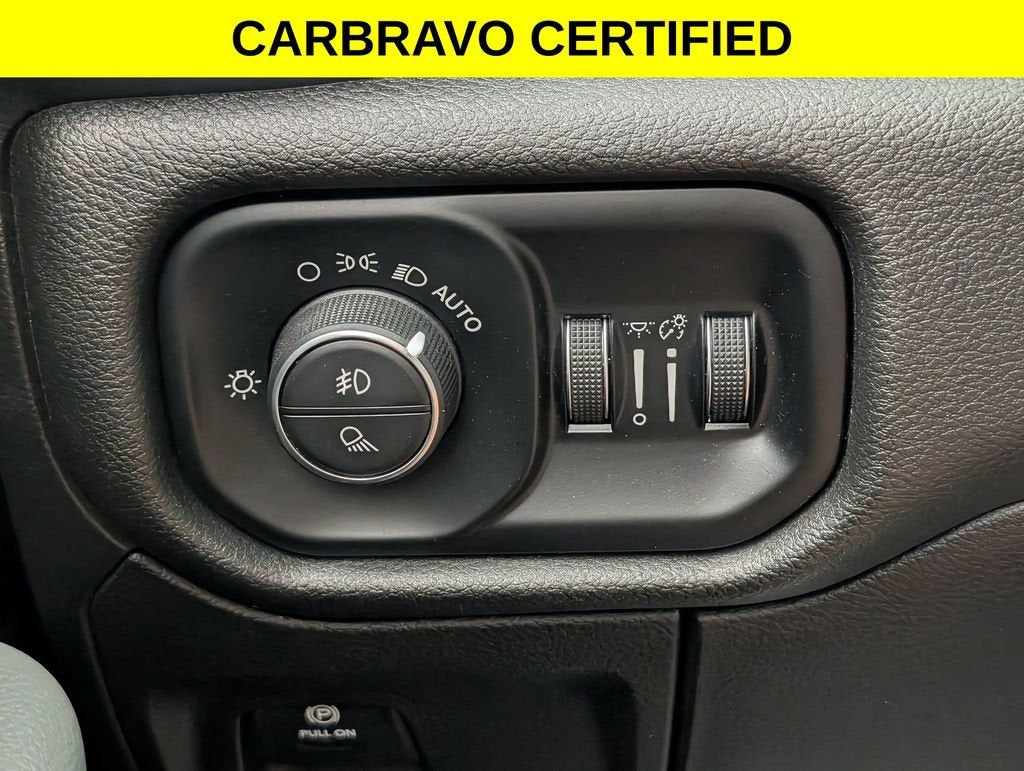 2019 RAM 1500 Big Horn/Lone Star Crew Cab 4x4 5'7" Box