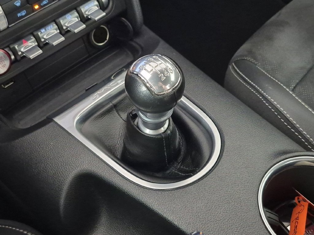 2020 Ford Mustang GT Premium - Photo 26