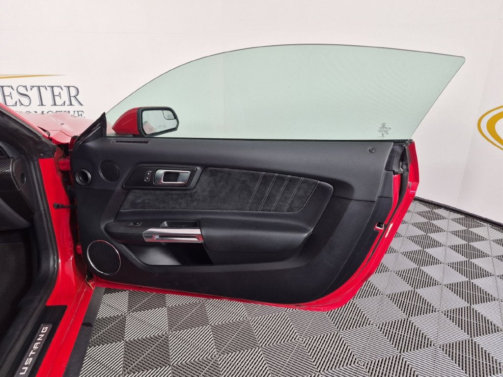 2020 Ford Mustang GT Premium - Photo 29
