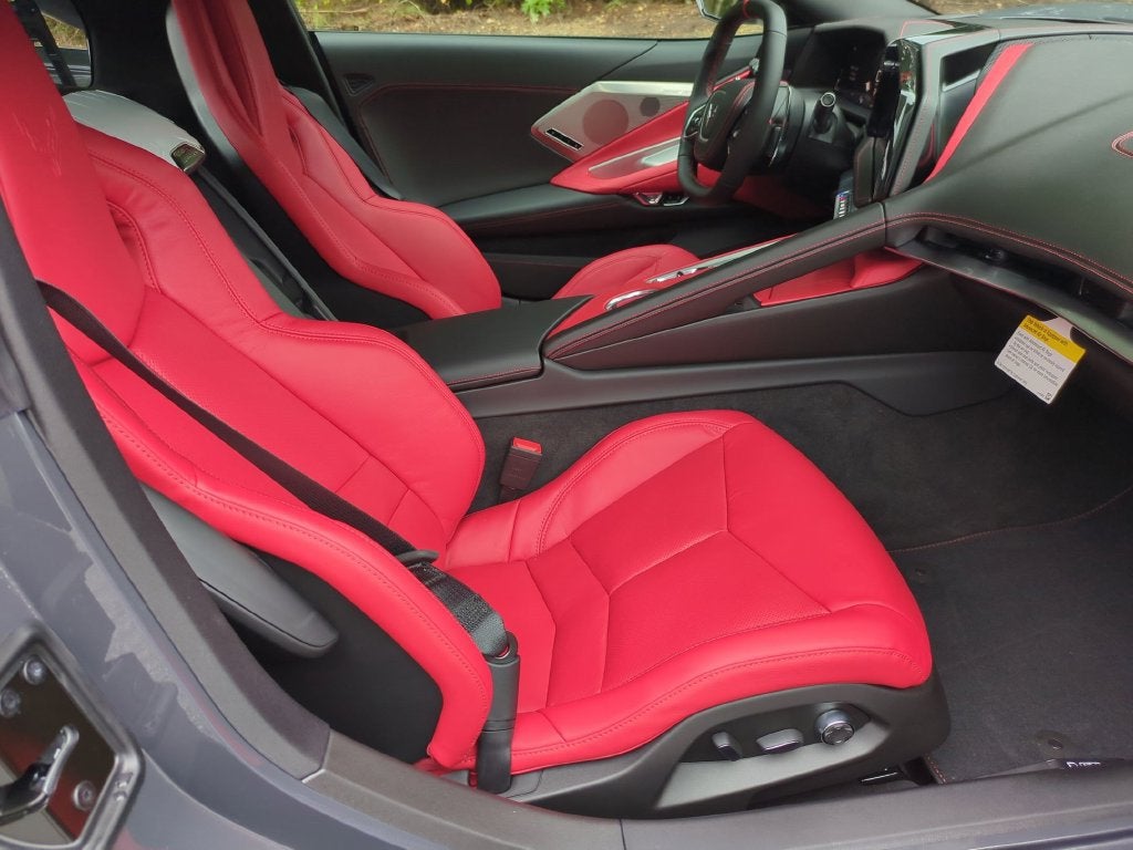 2027 Chevrolet Corvette Stingray 2LT
