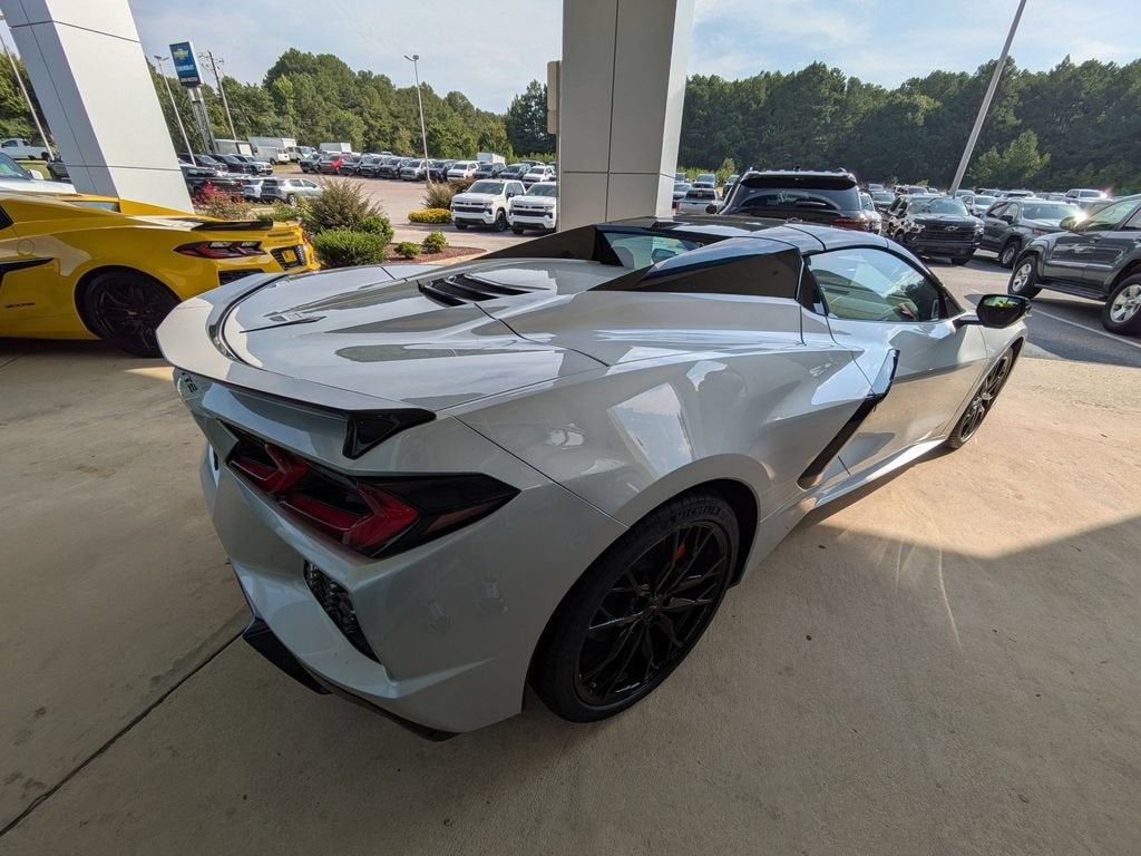2027 Chevrolet Corvette Stingray 2LT