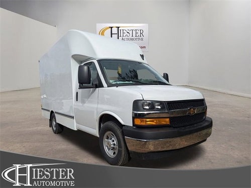 2025 Chevrolet Express Cutaway 3500 1WT