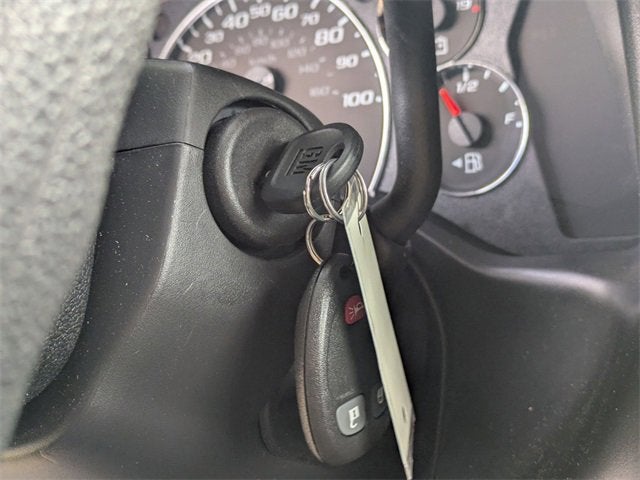 2025 Chevrolet Express Cutaway 3500 1WT