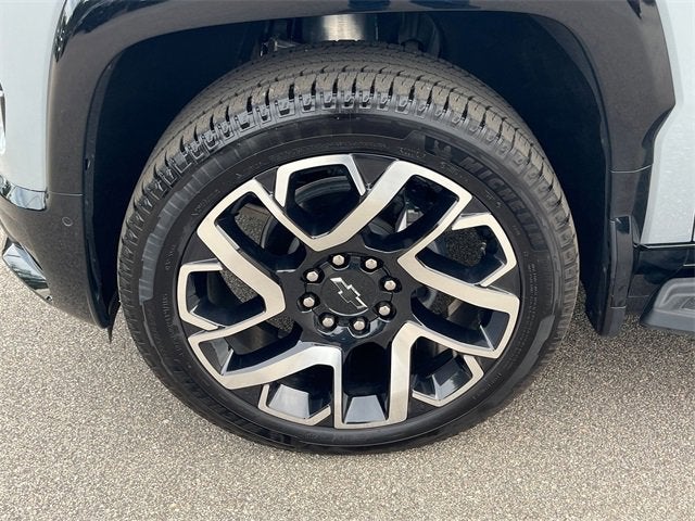 2025 Chevrolet Silverado EV RST - Max Range