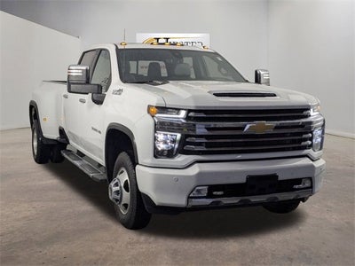 2022 Chevrolet Silverado 3500 HD High Country DRW