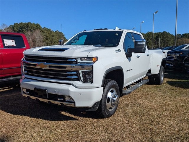 2022 Chevrolet Silverado 3500 HD High Country DRW