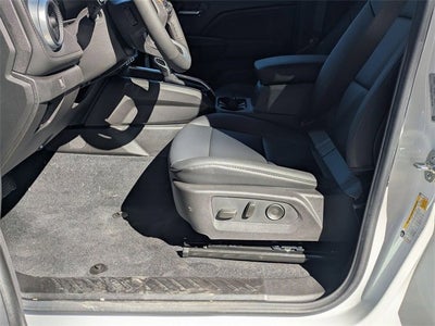 2025 Chevrolet Colorado WT/LT