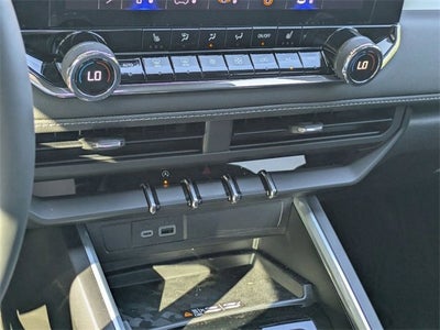 2025 Chevrolet Colorado WT/LT