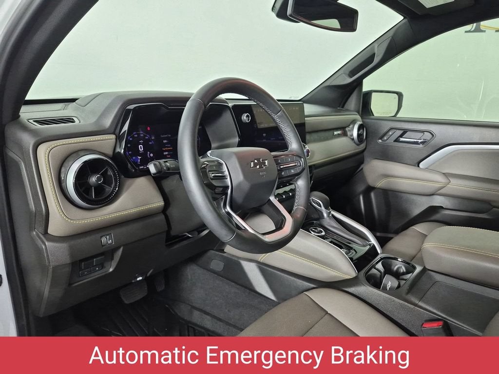 2025 Chevrolet Colorado ZR2 - Photo 18