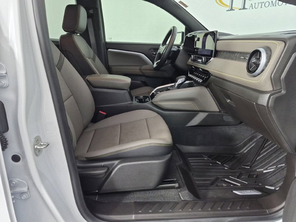 2025 Chevrolet Colorado ZR2