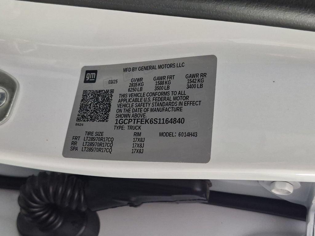 2025 Chevrolet Colorado ZR2 - Photo 43