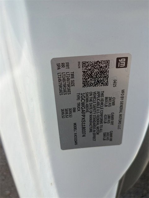 2025 Chevrolet Express Cargo 2500 WT