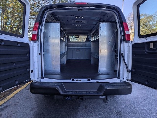 2025 Chevrolet Express Cargo 2500 WT