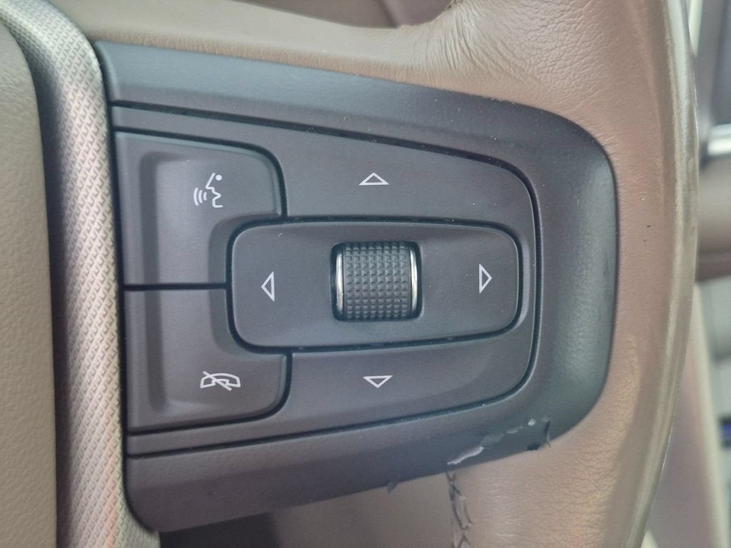 2021 GMC Yukon Denali - Photo 17