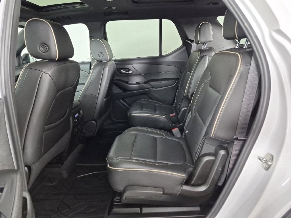 2023 Chevrolet Traverse Premier - Photo 31