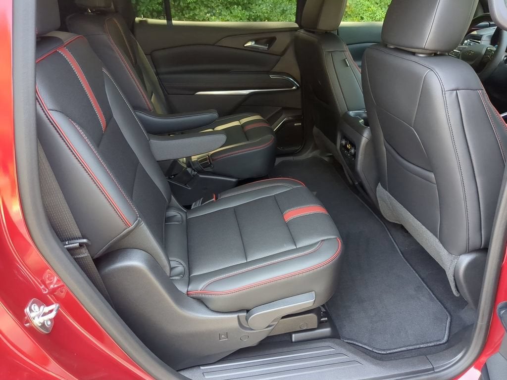 2027 Chevrolet Traverse RS