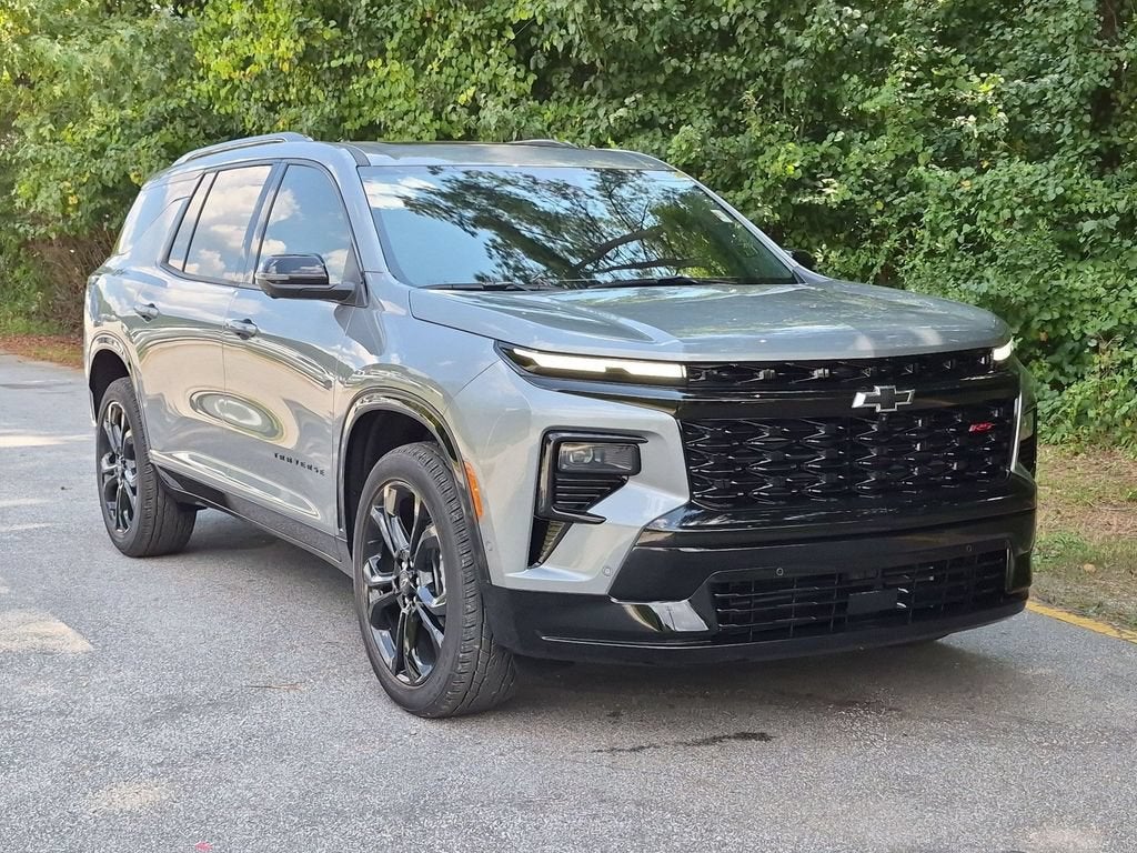 2027 Chevrolet Traverse RS