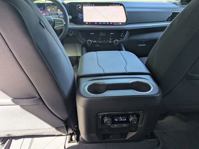2026 Chevrolet Suburban LS - Photo 27