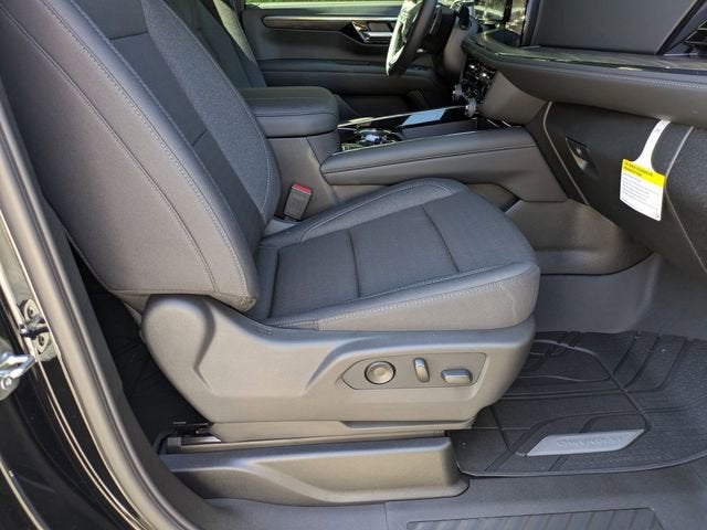 2026 Chevrolet Suburban LS - Photo 38