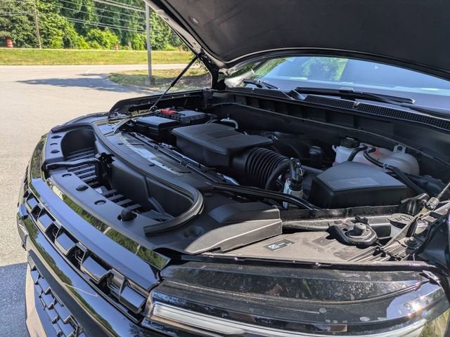 2026 Chevrolet Suburban LS - Photo 40
