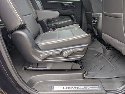 2025 Chevrolet Suburban Premier