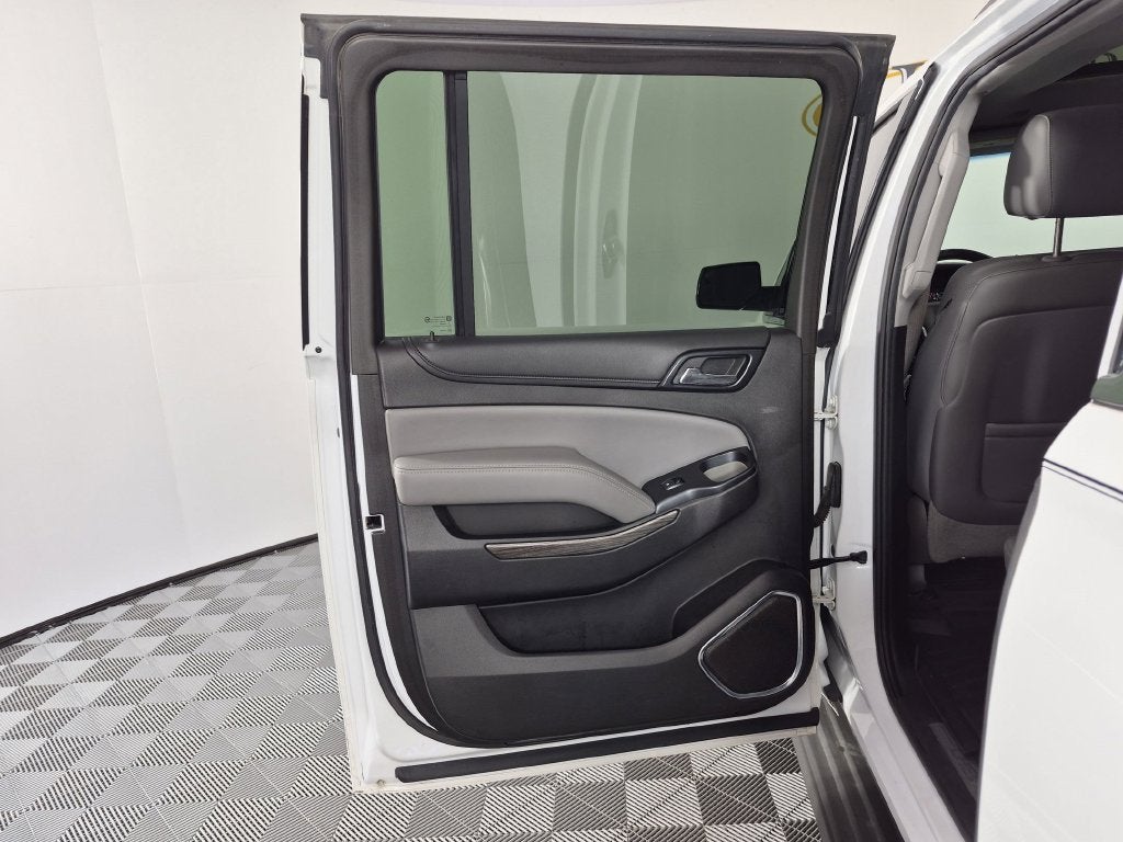 2015 Chevrolet Suburban LT