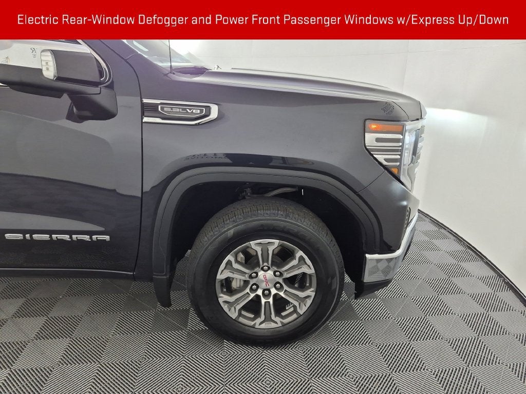 2025 GMC Sierra 1500 SLT - Photo 12