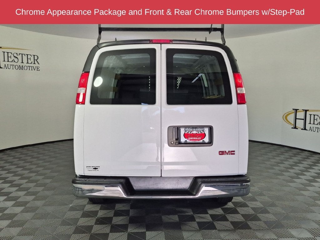 2022 GMC Savana Cargo 2500 RWD 2500 Regular Wheelbase Work Van