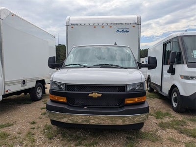 2025 Chevrolet Express Cutaway 3500 1WT