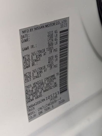 2024 Nissan Titan SV