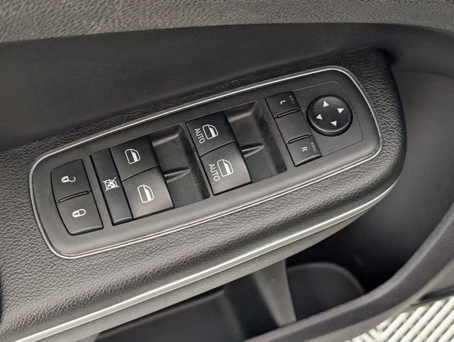 2021 Chrysler 300 300S