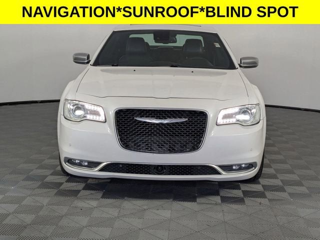 2016 Chrysler 300 300C Platinum