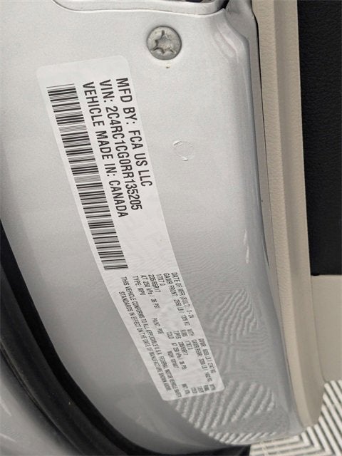 2024 Chrysler Voyager LX