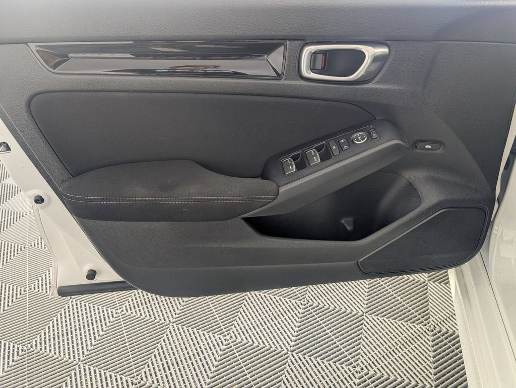 2023 Honda Civic Sedan EX w/o BSI