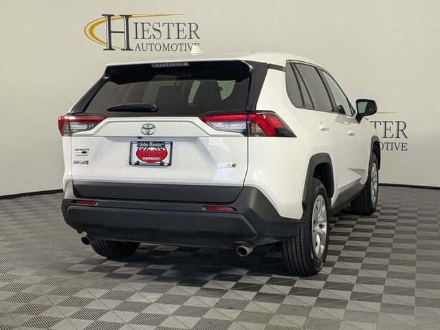 2025 Toyota RAV4 LE