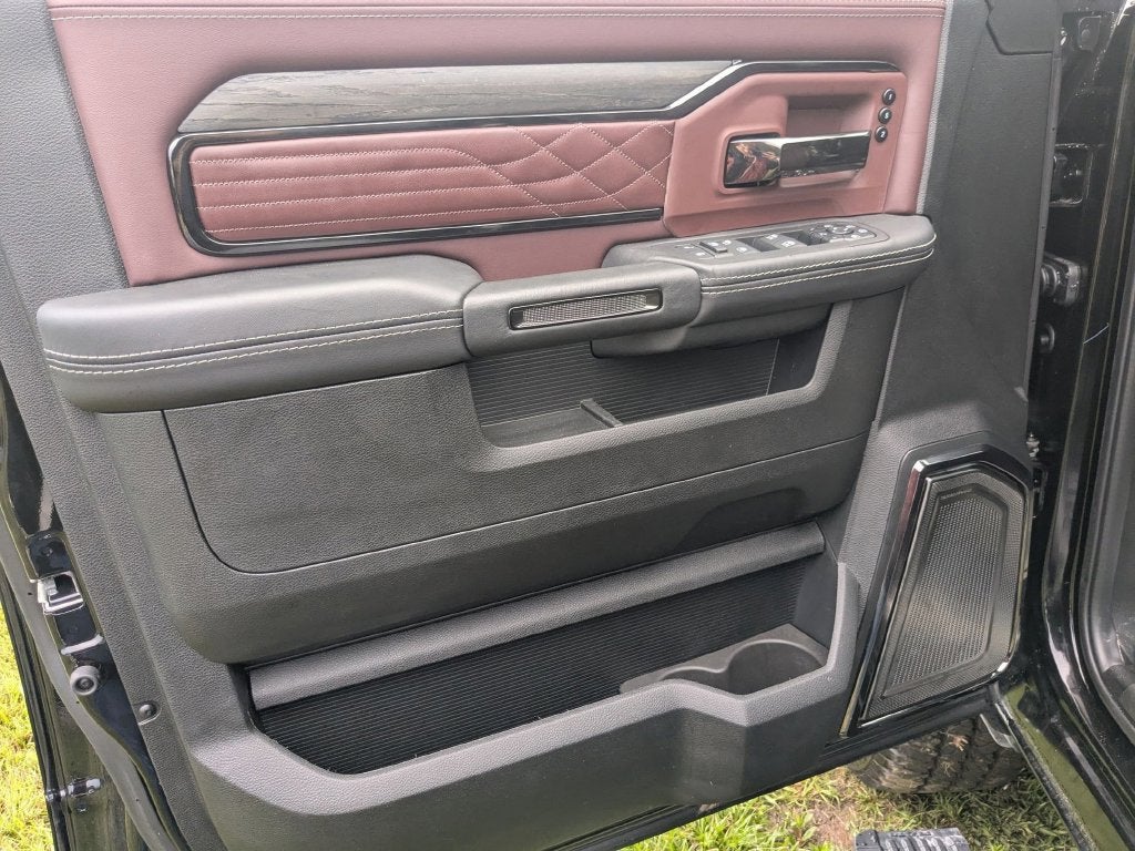 2026 RAM 2500 Limited Crew Cab 4x4 6'4" Box