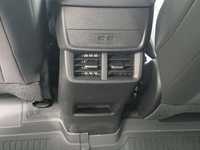 2026 Chevrolet Equinox LT - Photo 26