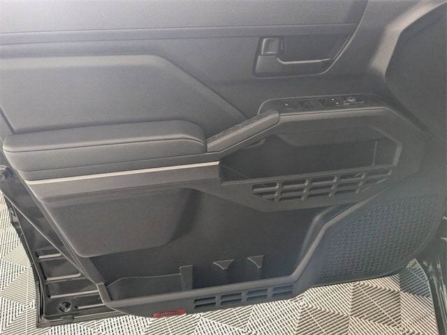 2025 Toyota Tacoma 4WD SR