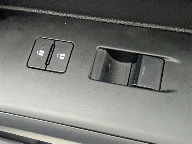 2025 Toyota Tacoma 4WD SR