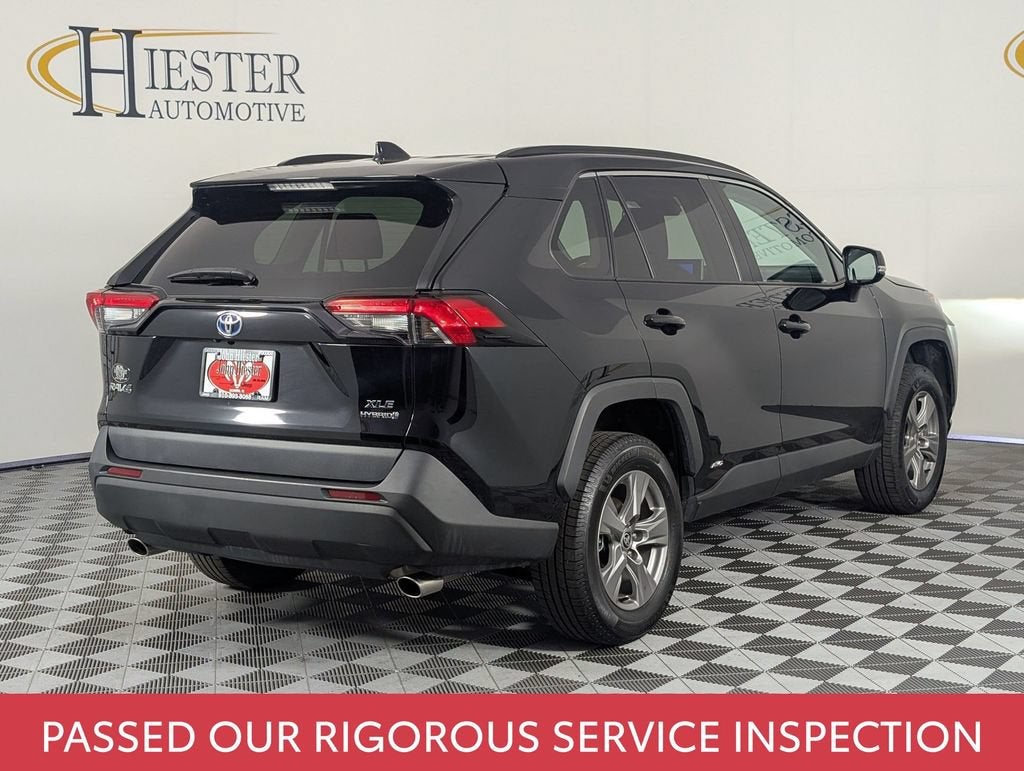 2024 Toyota RAV4 Hybrid XLE